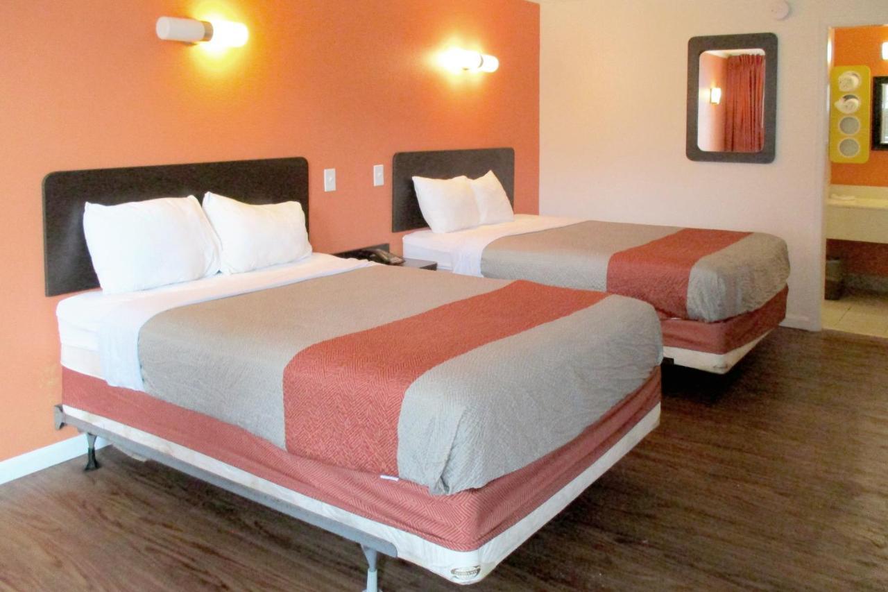 Hotel Rising Eagle Cordele Exterior foto