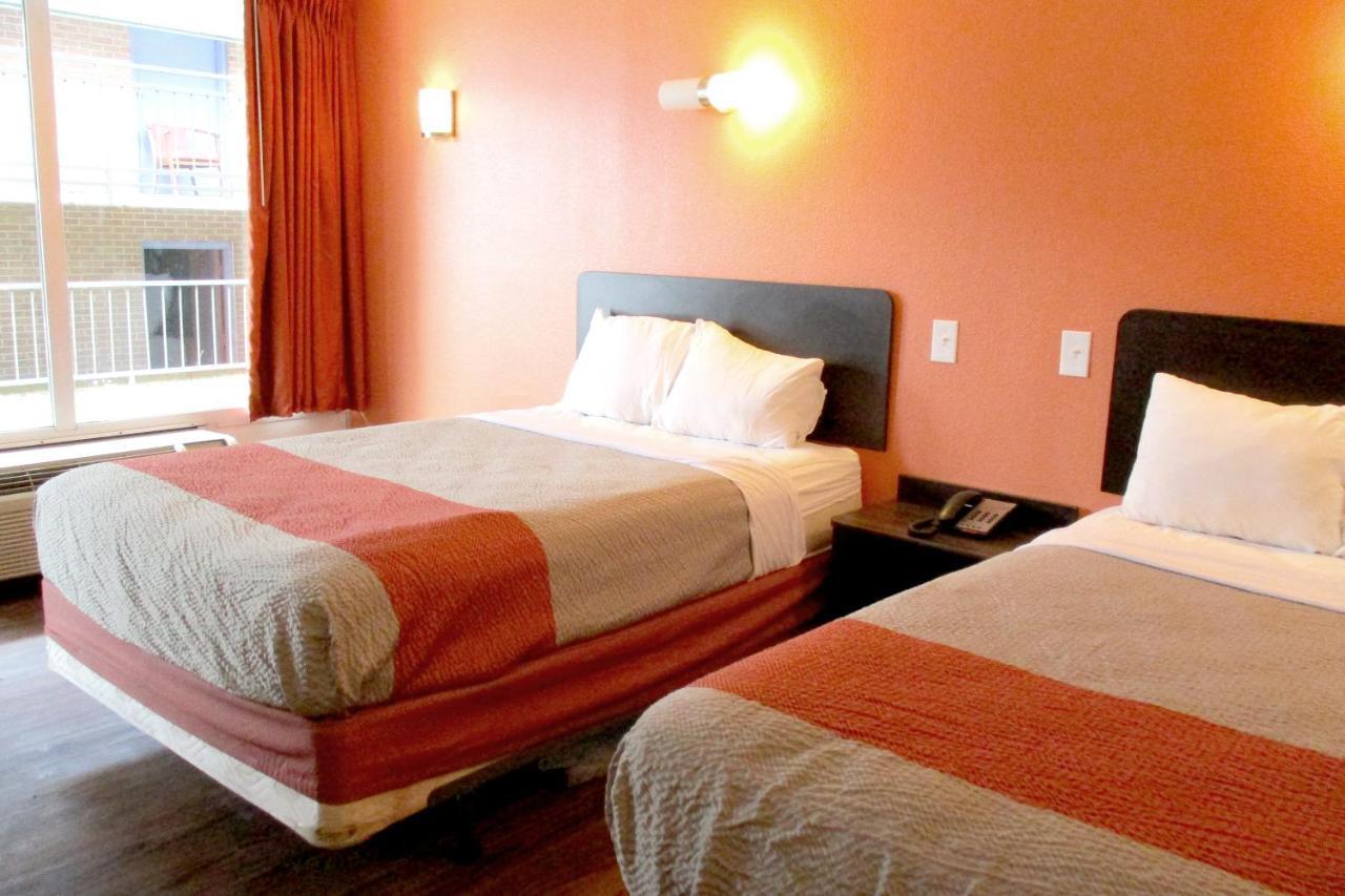 Hotel Rising Eagle Cordele Exterior foto
